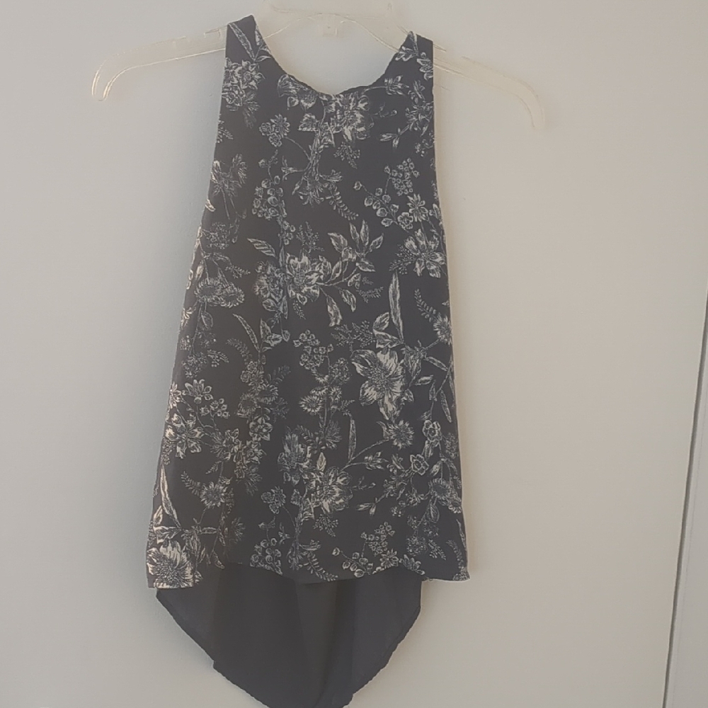 Forever 21 Blue Floral Top